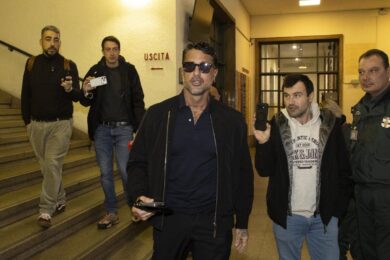 Corona su caso Signorini: “Nessuna differenza con editto bulgaro”