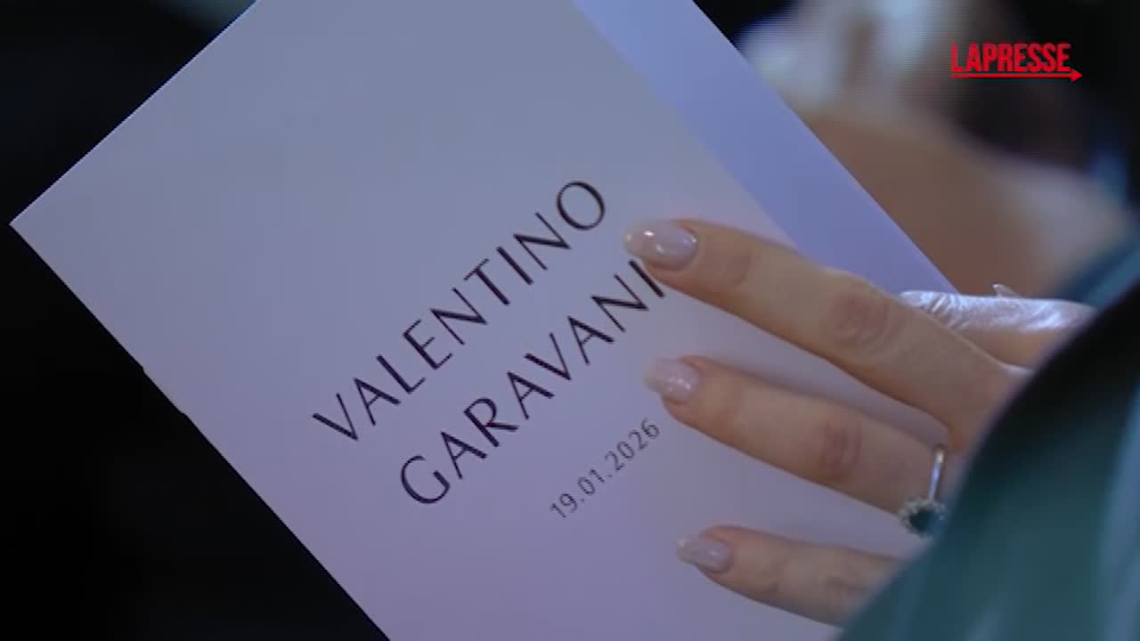Valentino, i funerali dello stilista a Roma: la cerimonia in due minuti