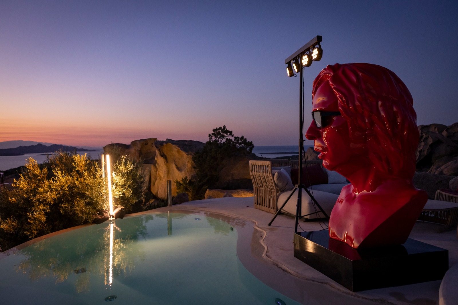 Checco Zalone, Pier Silvio Berlusconi lo ringrazia per Buen Camino: “Il più grande successo della storia”