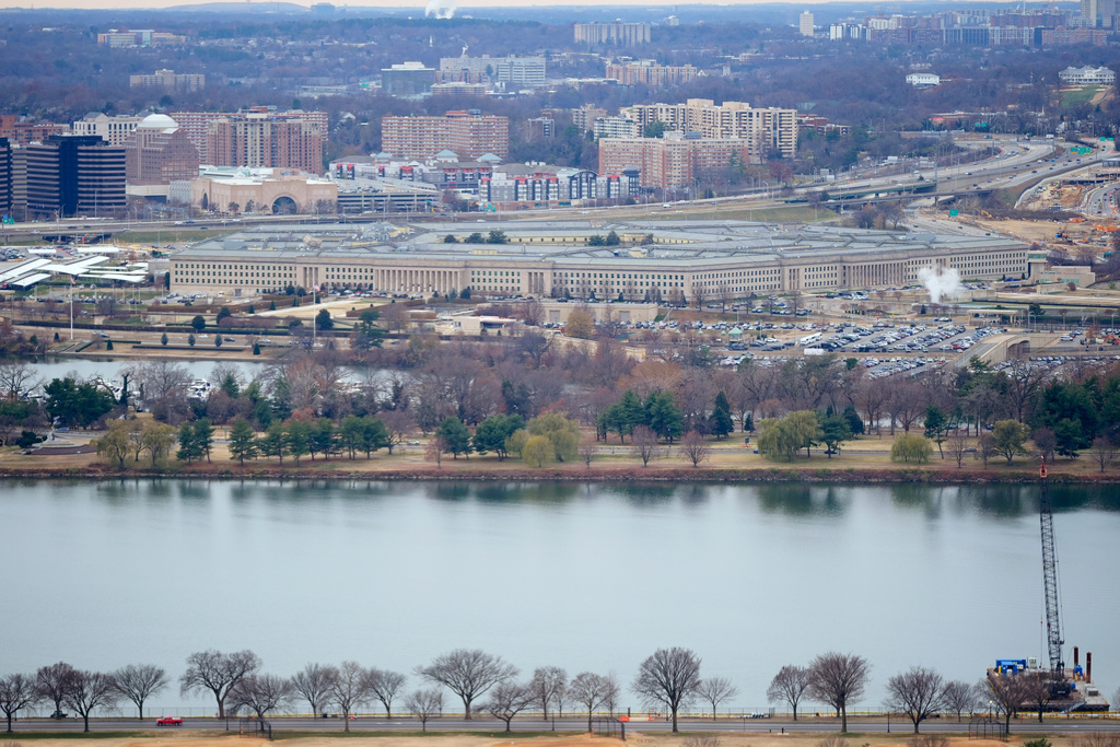 Usa, Pentagono: “La priorità assoluta è la difesa del nostro Paese” Usa, Pentagono: “La priorità assoluta è la difesa del nostro Paese”