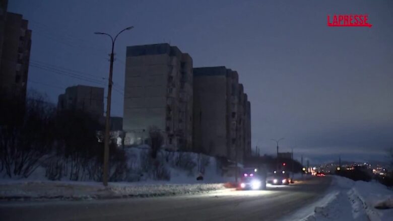 Russia: a Murmansk e si blocca la rete elettrica per il freddo, caos in tutta la città