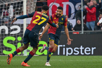 Genoa-Bologna 3-2, pazza rimonta del Grifone