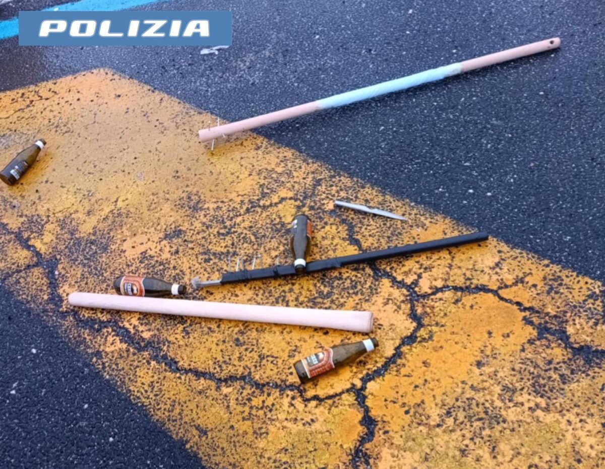 Tensioni tra ultras di Lazio e Napoli: bloccati in autostrada 80 tifosi biancocelesti