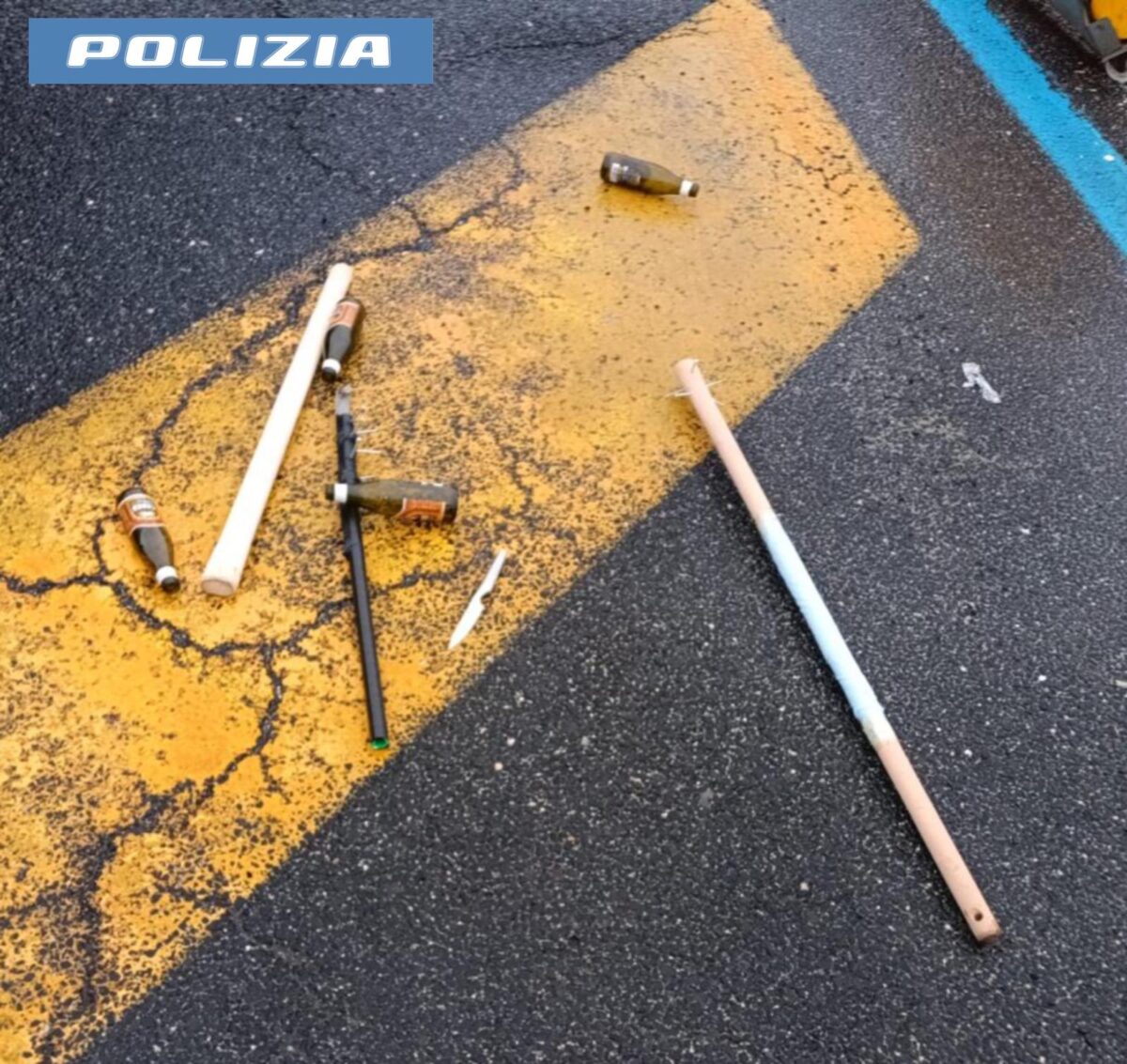 Tensioni tra ultras di Lazio e Napoli: bloccati in autostrada 80 tifosi biancocelesti