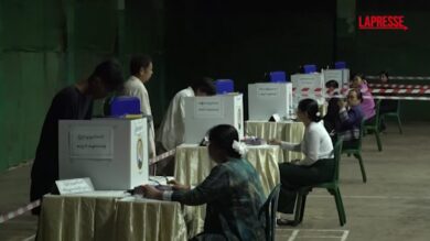 Myanmar, cittadini al voto in un'atmosfera di guerra civile