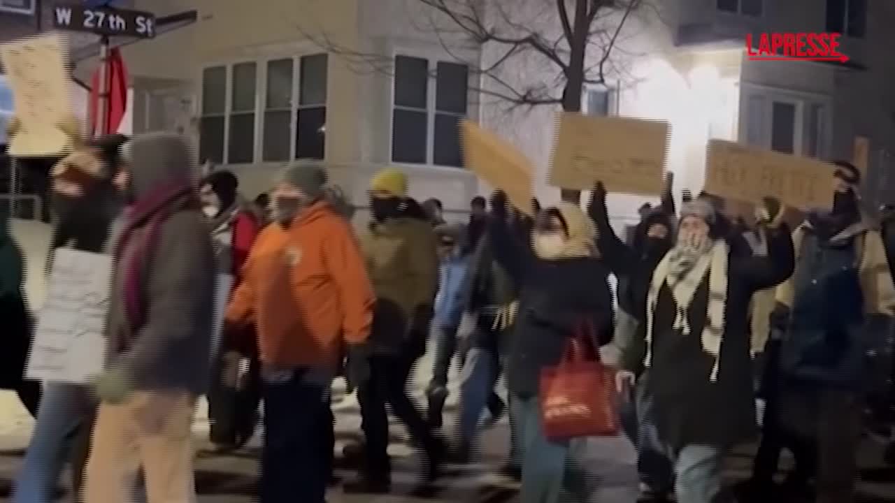 minneapolis proteste contro l ice dopo l uccisione di alex pretti resistere non 232 un crimine da Lapresse.it minneapolis proteste contro l ice dopo l uccisione di alex pretti resistere non 232 un crimine