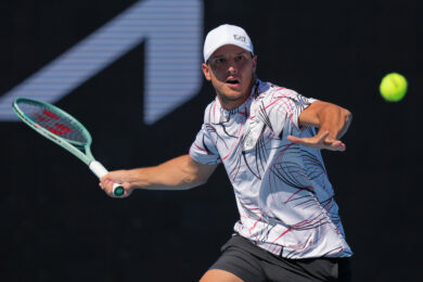 Indian Wells 2026, Darderi fuori al debutto. Alcaraz e Djokovic avanti