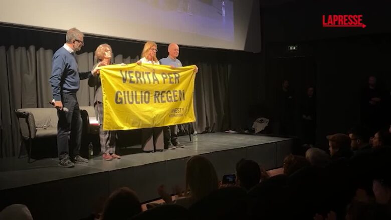 Regeni, la madre alla proiezione del docufilm su Giulio: "Lui lo avrebbe approvato"