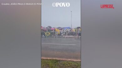 Brasilia, un fulmine colpisce una manifestazione pro-Bolsonaro: decine di feriti