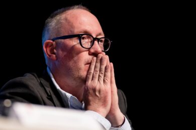 Crans-Montana, il sindaco: “Sento il peso della responsabilità”