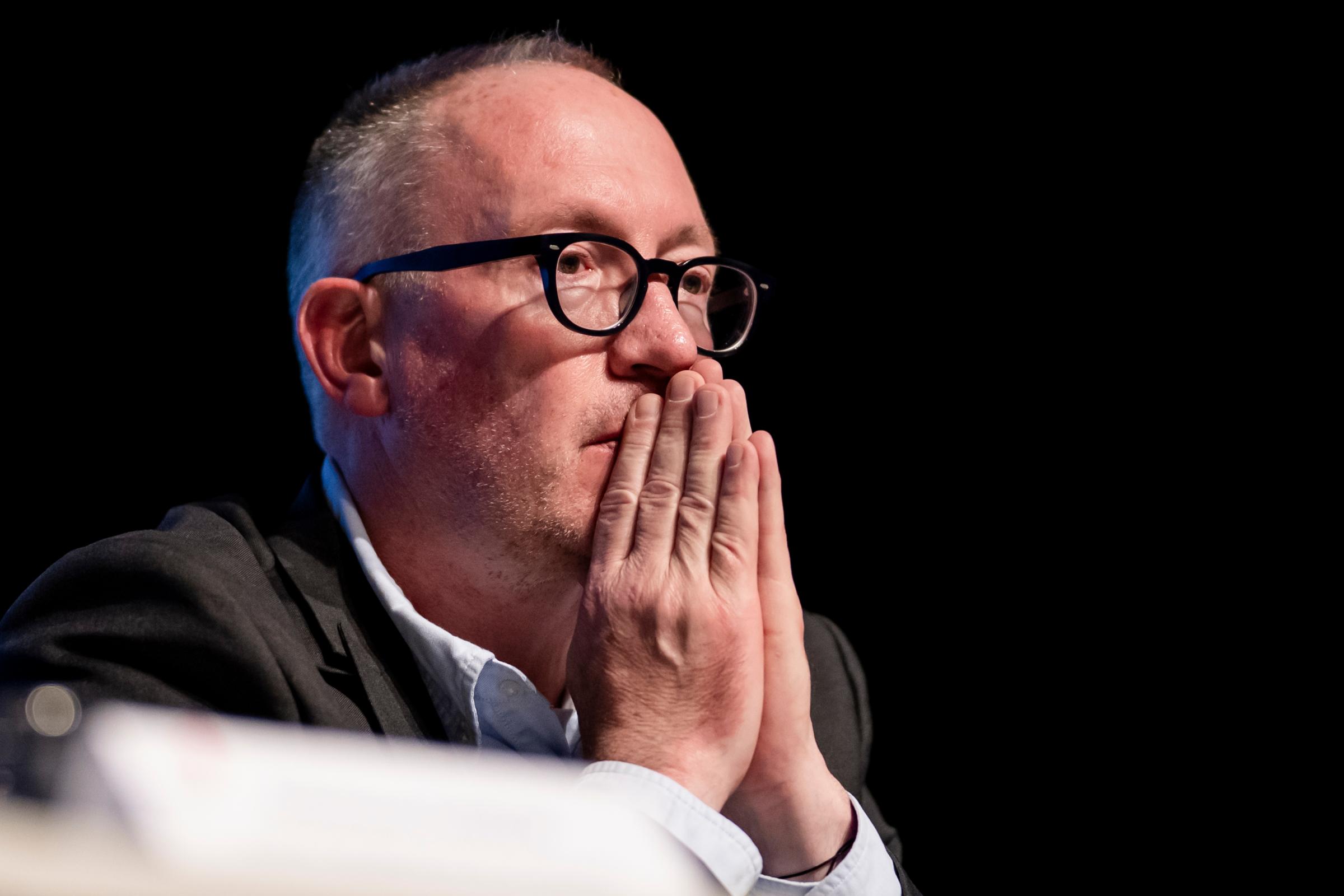 Crans-Montana, il sindaco: “Sento il peso della responsabilità”