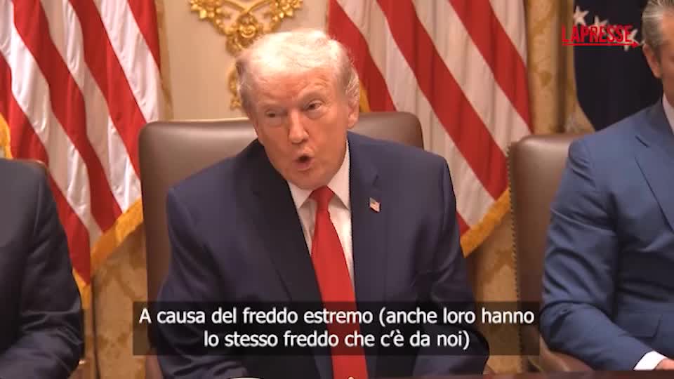 Ucraina, Trump: "Putin ha accettato di non colpire Kiev per una settimana" Ucraina, Trump: "Putin ha accettato di non colpire Kiev per una settimana"