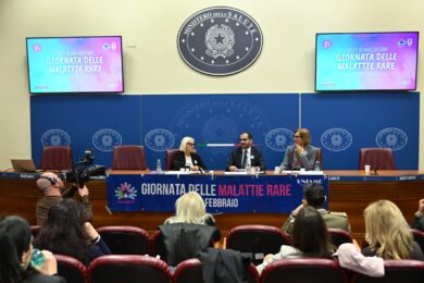 Malattie rare, l’importanza di un accesso uniforme a farmaci e trattamenti