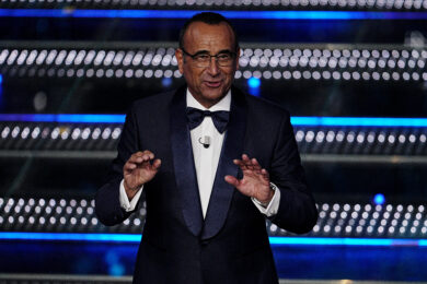 Sanremo 2026, Conti contro tutti: ascolti a rischio tra Mediaset e playoff Champions