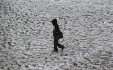 Belluno, biglietto rincarato per le Olimpiadi: 11enne lasciato a piedi dal bus. Sospeso l’autista