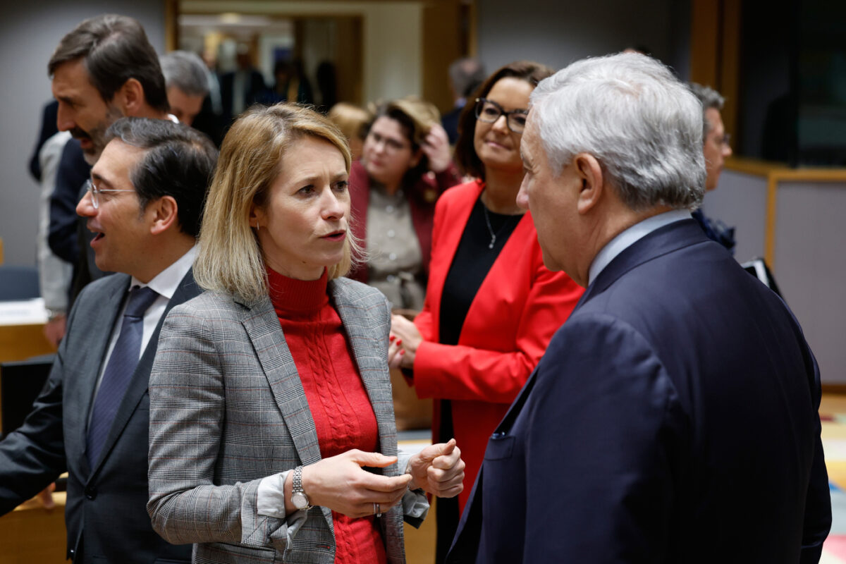 Iran, la Ue inserisce i Pasdaran tra le organizzazioni terroristiche