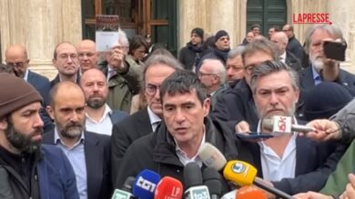 Opposizioni contestano Casapound alla Camera, annullata conferenza su "remigrazione"