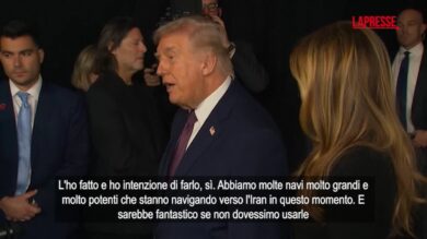 Iran, Trump: "Abbiamo molte grandi navi, sarebbe fantastico se non dovessimo usarle"