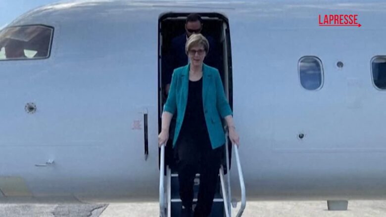 Venezuela, Laura Dogu arriva a Caracas: riaperta la missione diplomatica americana dopo sette anni