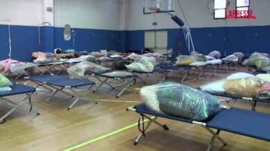 Niscemi, allestito il palazzetto dello sport per gli sfollati: "Brutto far uscire le persone dalle proprie case"