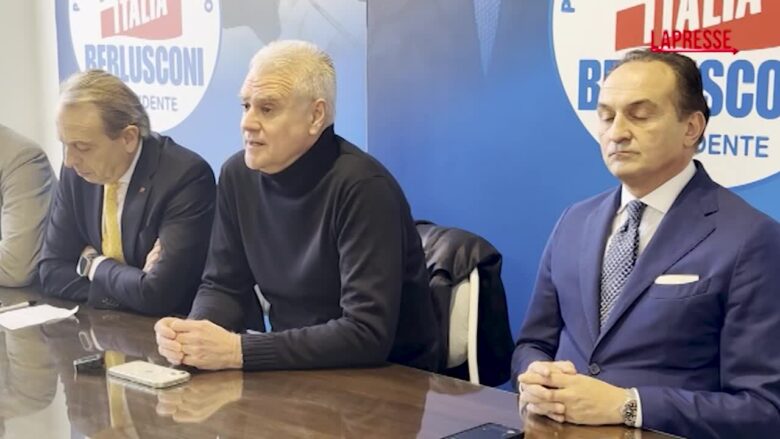 Askatasuna, Zangrillo: "I cattivi maestri devono trovare un luogo che non è il centro sociale, ma è la galera"
