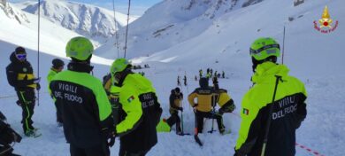 Montagna, valanga in provincia di Udine: morto un vigile del fuoco di 29 anni