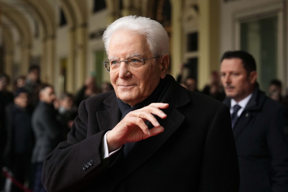 crans montana mattarella in visita ai feriti al niguarda di milano