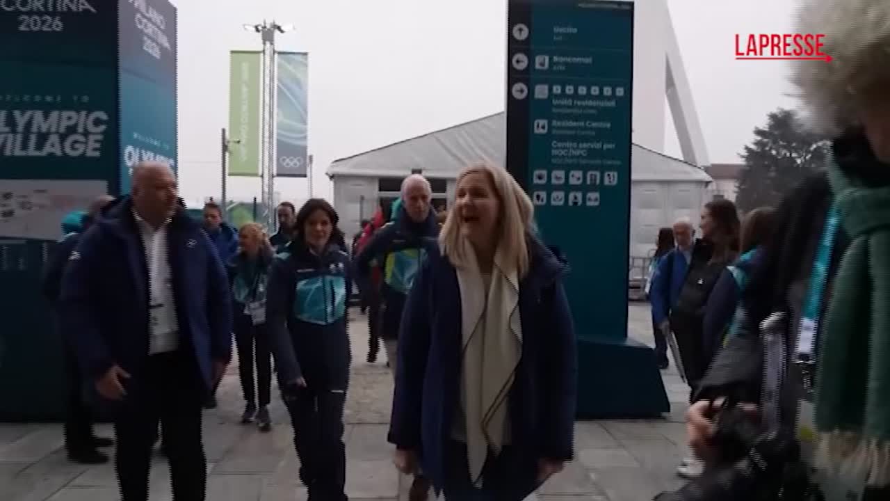 olimpiadi 2026 il cio inaugura il murale della tregua olimpica al villaggio