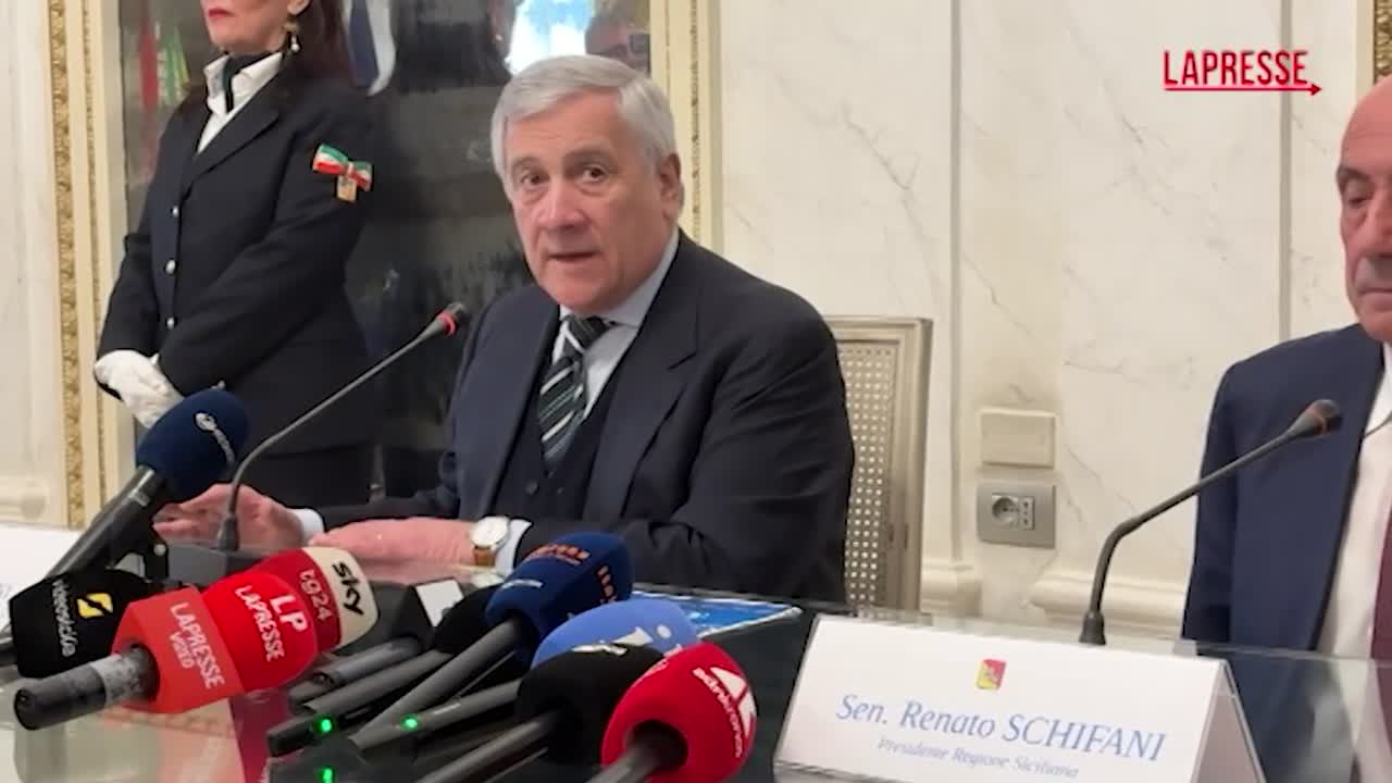 Maltempo, Tajani: "Riflettori accesi anche dopo emergenza, le ferite rimangono" Maltempo, Tajani: "Riflettori accesi anche dopo emergenza, le ferite rimangono"