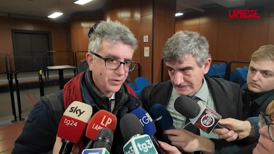 omicidi villa pamphili legali familiari vittime vogliono venire e piangere i loro morti