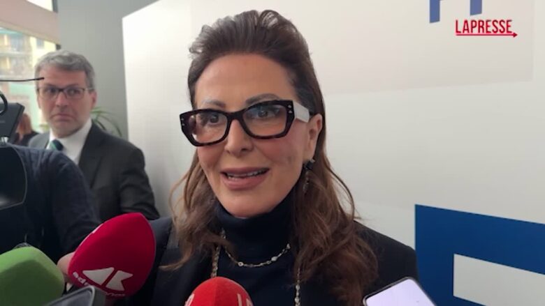 Olimpiadi 2026, Santanchè: "Ma chi tifa contro i Giochi non è italiano?"