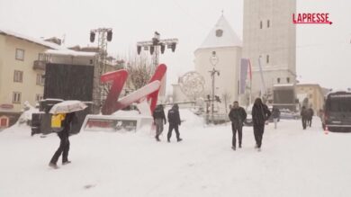 Cortina ricoperta di neve a pochi giorni dall'inizio delle Olimpiadi