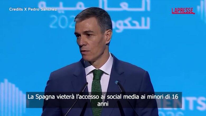 Spagna, Sanchez: "Vieteremo i social ai minori di 16 anni"