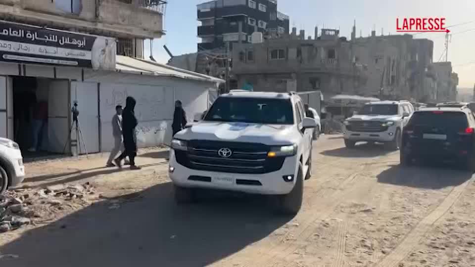 gaza evacuazioni mediche verso rafah dopo la riapertura del valico con l8217egitto da Lapresse.it gaza evacuazioni mediche verso rafah dopo la riapertura del valico con l8217egitto