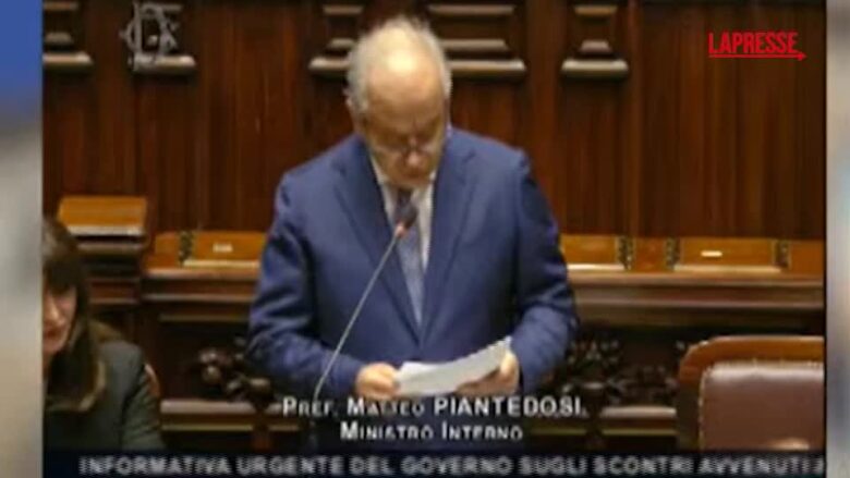 Askatasuna, Piantedosi: "Chi sfila con antagonisti offre loro impunità"