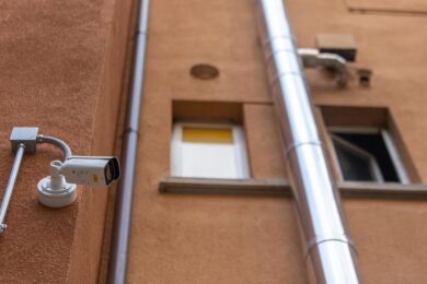 Paniere Istat: entrano ambulanze e kit videosorveglianza