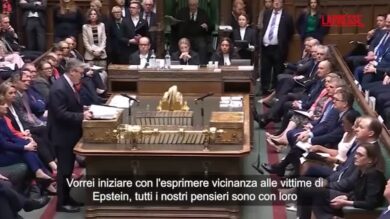 Caso Epstein, Starmer: "Esasperante apprendere legame con esponente laburista Mandelson"