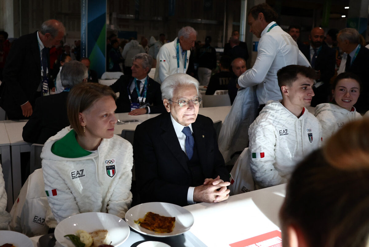 Galleria foto 'Olimpiadi 2026, Mattarella al Villaggio Olimpico – La visita in 10 foto' - foto 6