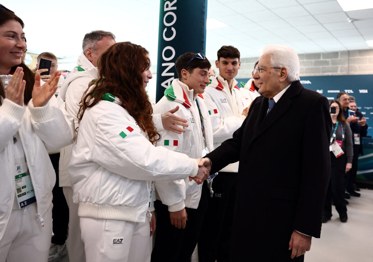 Galleria foto 'Olimpiadi 2026, Mattarella al Villaggio Olimpico – La visita in 10 foto' - foto 7