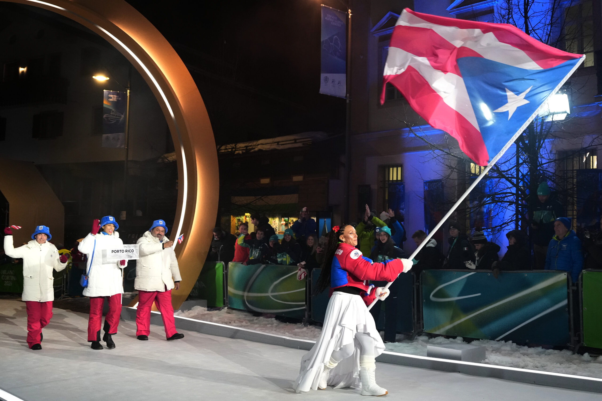 Olimpiadi 2026, a Cortina ‘l’altra cerimonia’: Goggia ultimo tedoforo