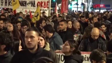 Migranti, tragedia nel Mar Egeo: proteste ad Atene contro la Guardia costiera