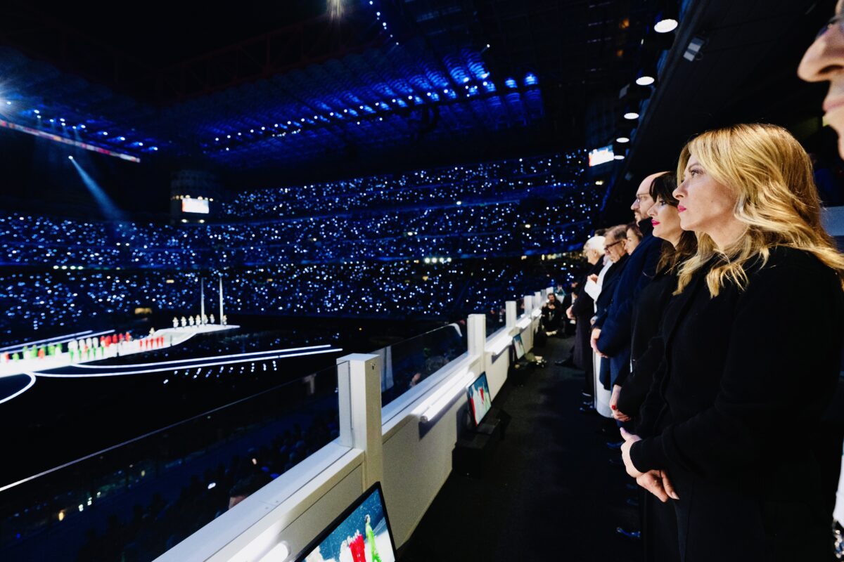 Galleria foto 'Cerimonia di apertura Olimpiadi 2026, le autorità in tribuna – Tutte le foto' - foto 7