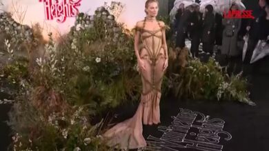 “Cime Tempestose”, la premiere a Londra con Margot Robbie e Jacob Elordi