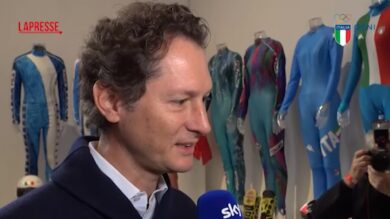Olimpiadi 2026, John Elkann con la famiglia in visita a Casa Italia a Milano: "Cercherò di seguire le gare"