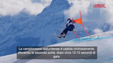 Milano Cortina, la brutta caduta di Lindsey Vonn nella libera femminile