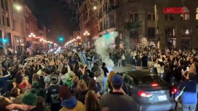 Super Bowl 2026, trionfano i Seahawks: scoppia la festa a Seattle