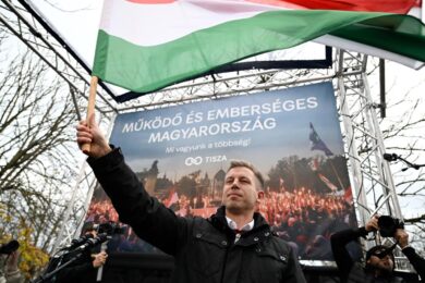 Ungheria, il leader dell’opposizione Magyar: “Orban mi ricatta con un mio video intimo”