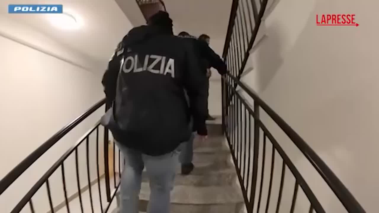 Siracusa, presa la banda dei furti in appartamento: le immagini dei sopralluoghi e delle rapine