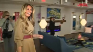 Melania Trump al Children’s Inn per San Valentino: visita ai bambini malati al NIH