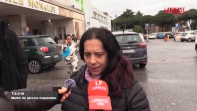 Napoli, la madre del bimbo che ha ricevuto un cuore danneggiato: "E' sempre più grave"